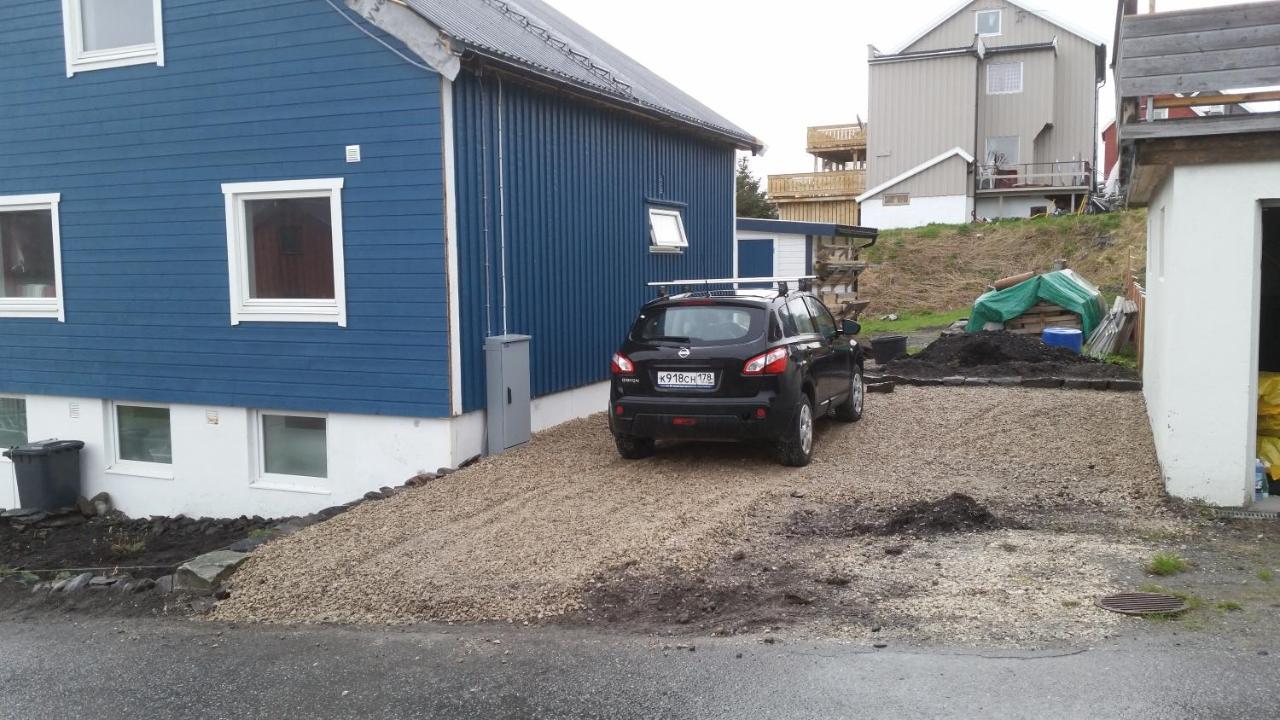 Blue House I At The End Of The World Apartment Mehamn Exterior photo