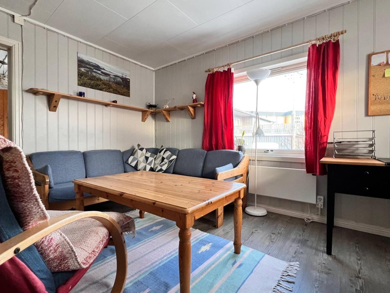 Blue House I At The End Of The World Apartment Mehamn Exterior photo