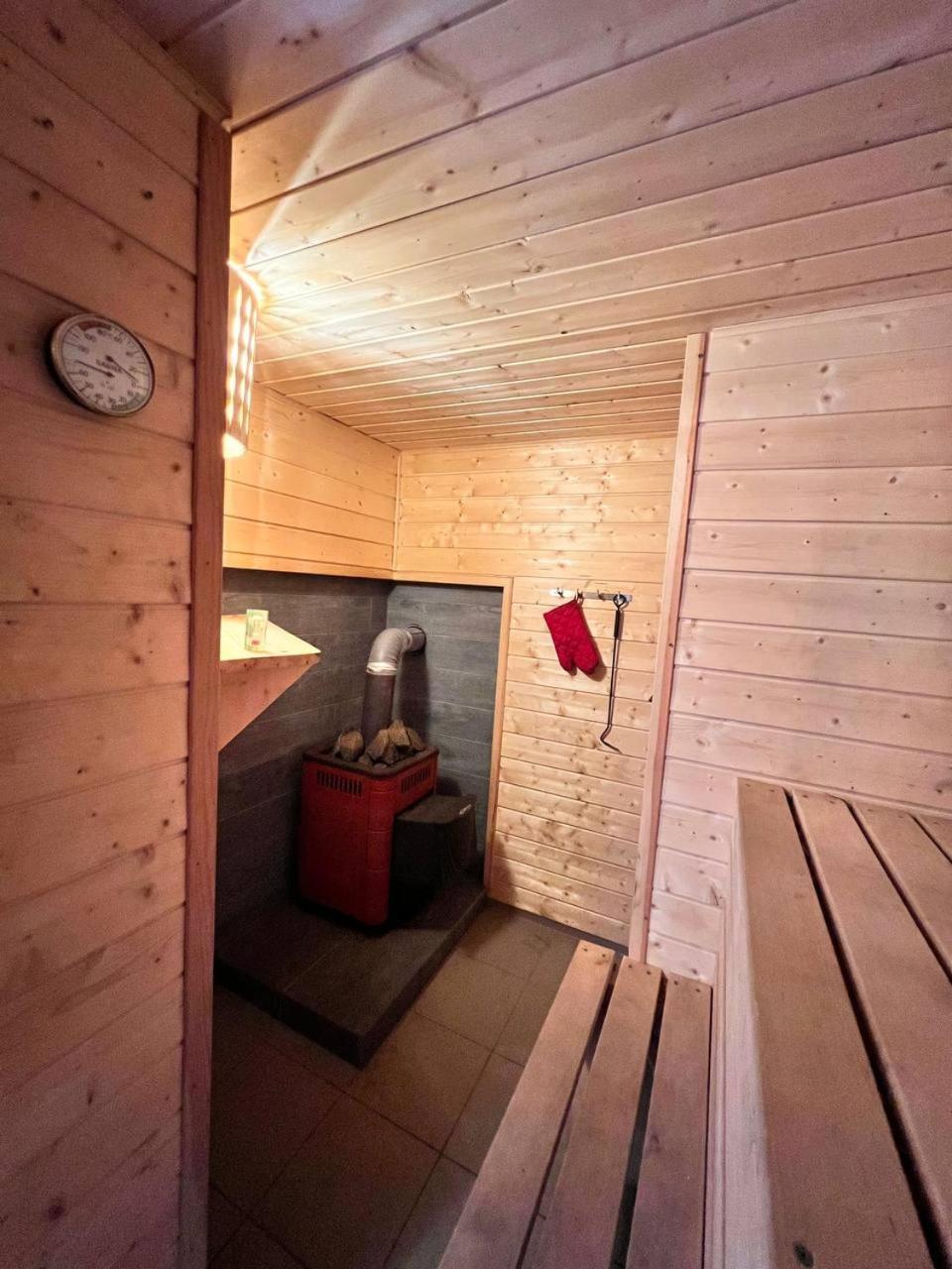 Blue House I At The End Of The World Apartment Mehamn Exterior photo