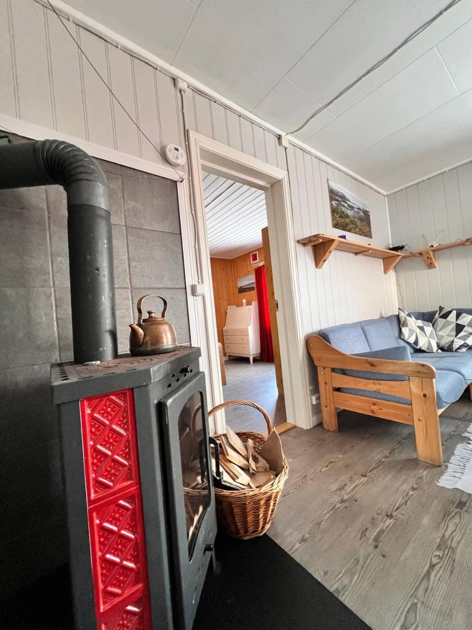 Blue House I At The End Of The World Apartment Mehamn Exterior photo