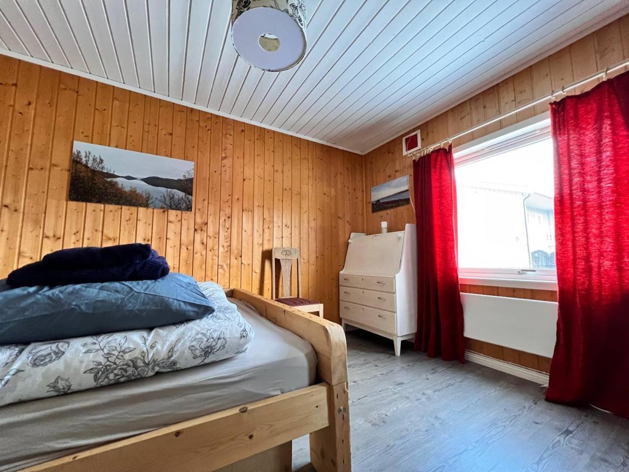 Blue House I At The End Of The World Apartment Mehamn Exterior photo
